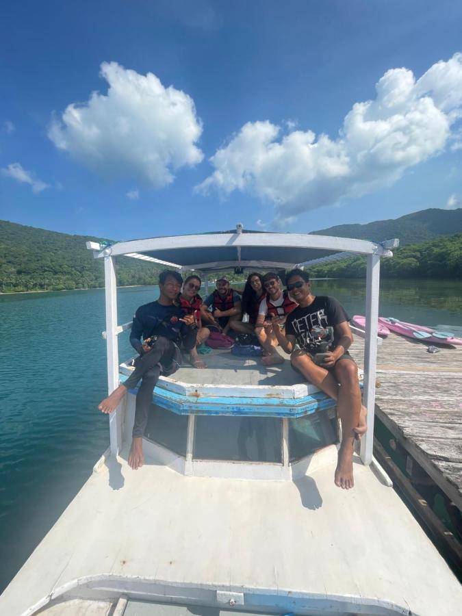 Floating Paradise Ξενοδοχείο Karimunjawa Εξωτερικό φωτογραφία