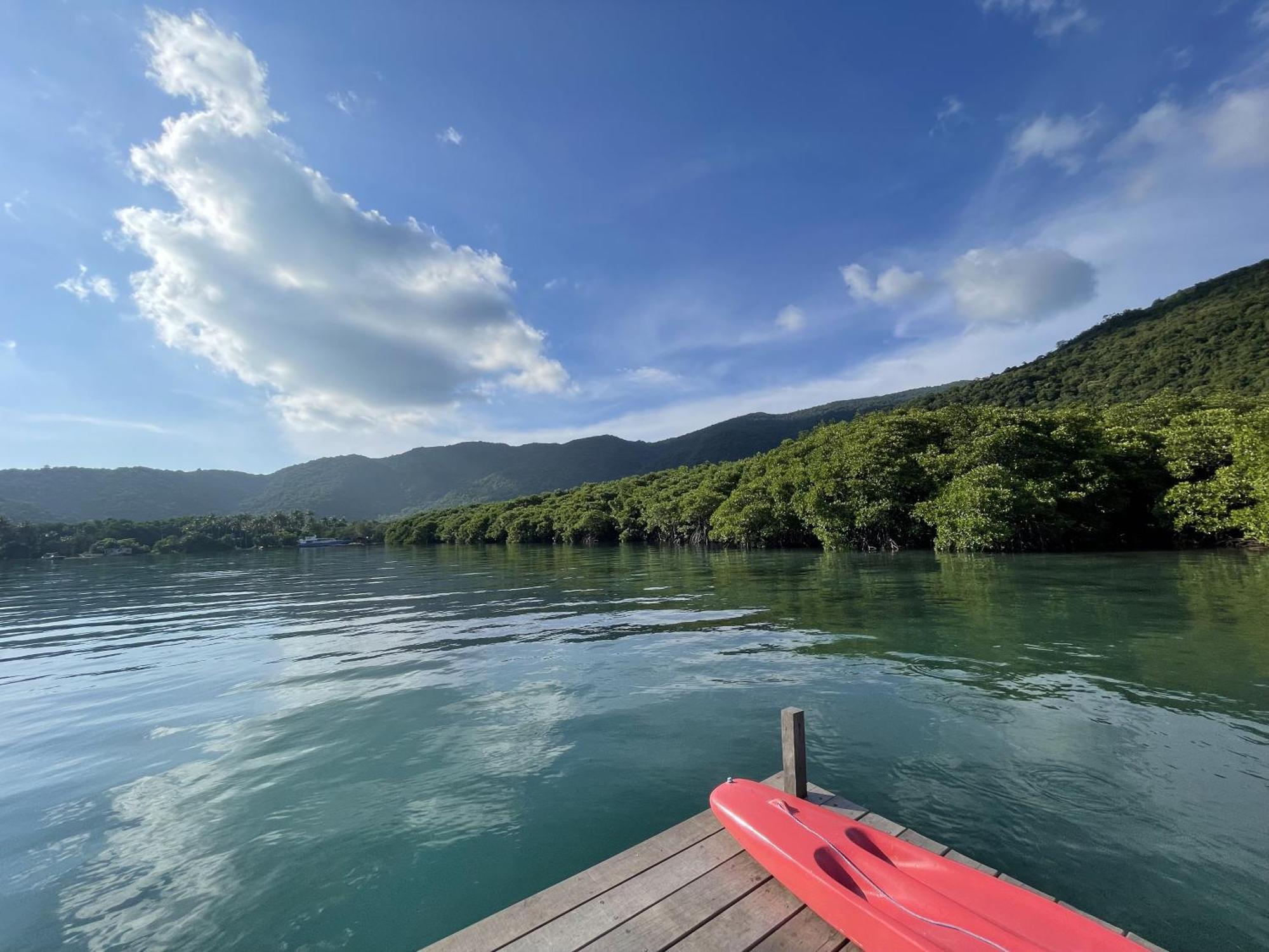 Floating Paradise Ξενοδοχείο Karimunjawa Εξωτερικό φωτογραφία