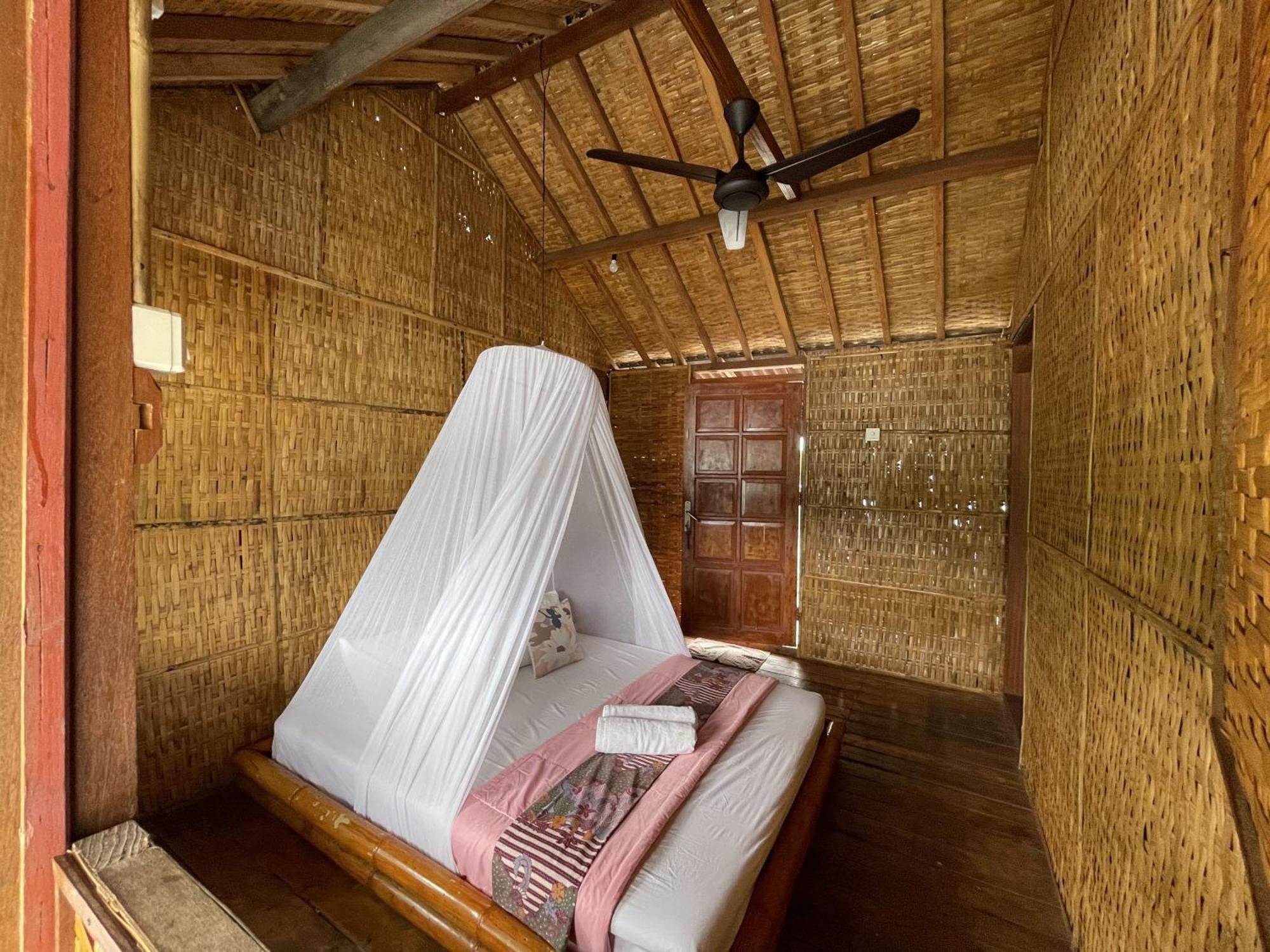 Floating Paradise Karimunjawa Εξωτερικό φωτογραφία
